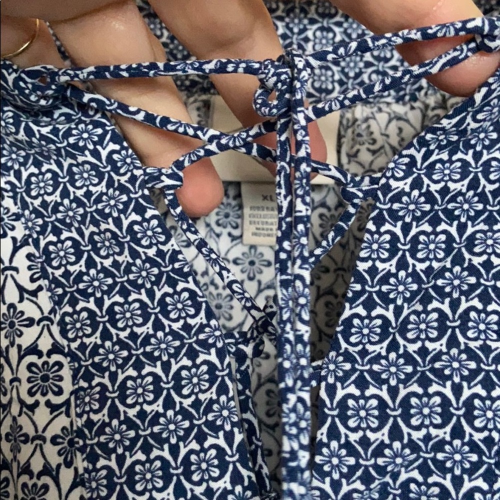 Blouse - Picture 3 of 4